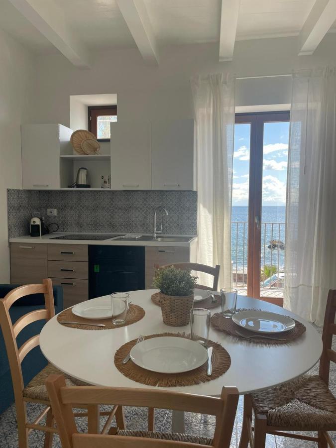 Casa Grazia Apartments Липари Экстерьер фото