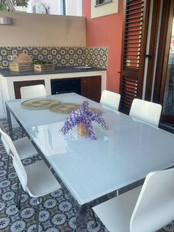 Casa Grazia Apartments Липари Экстерьер фото