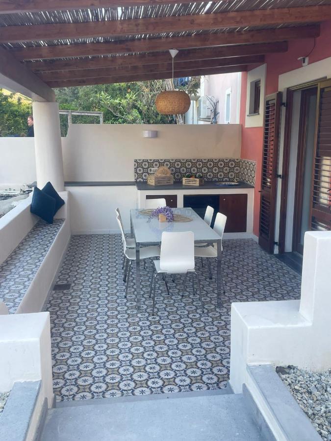 Casa Grazia Apartments Липари Экстерьер фото